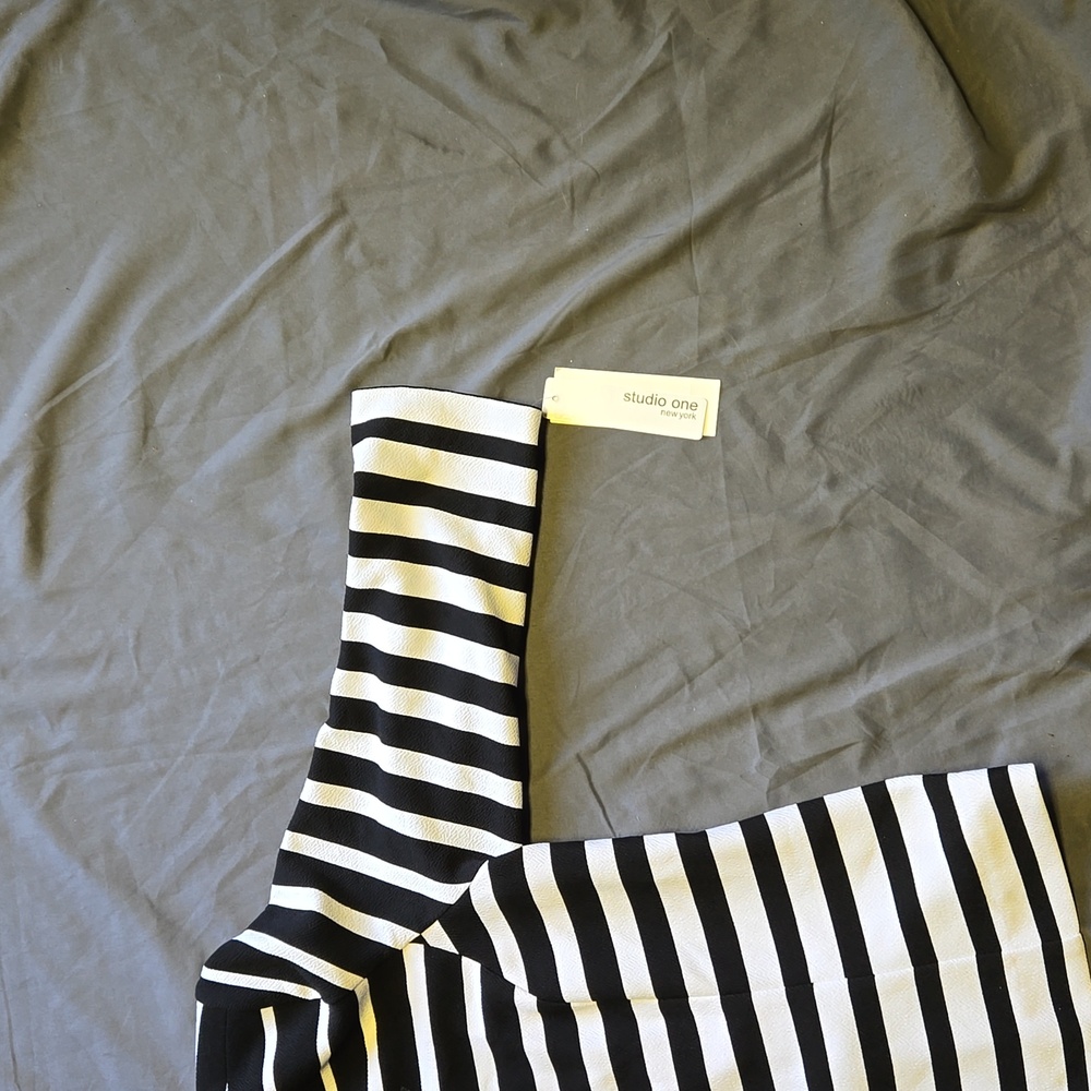 Studio one Jackets - Picture 3 of 8